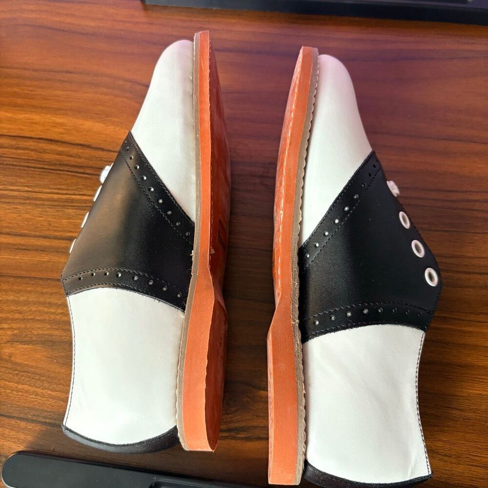 Kesco 4667 Girls 3.5 B Classic Leather White Black Oxford Saddle Shoes NIB